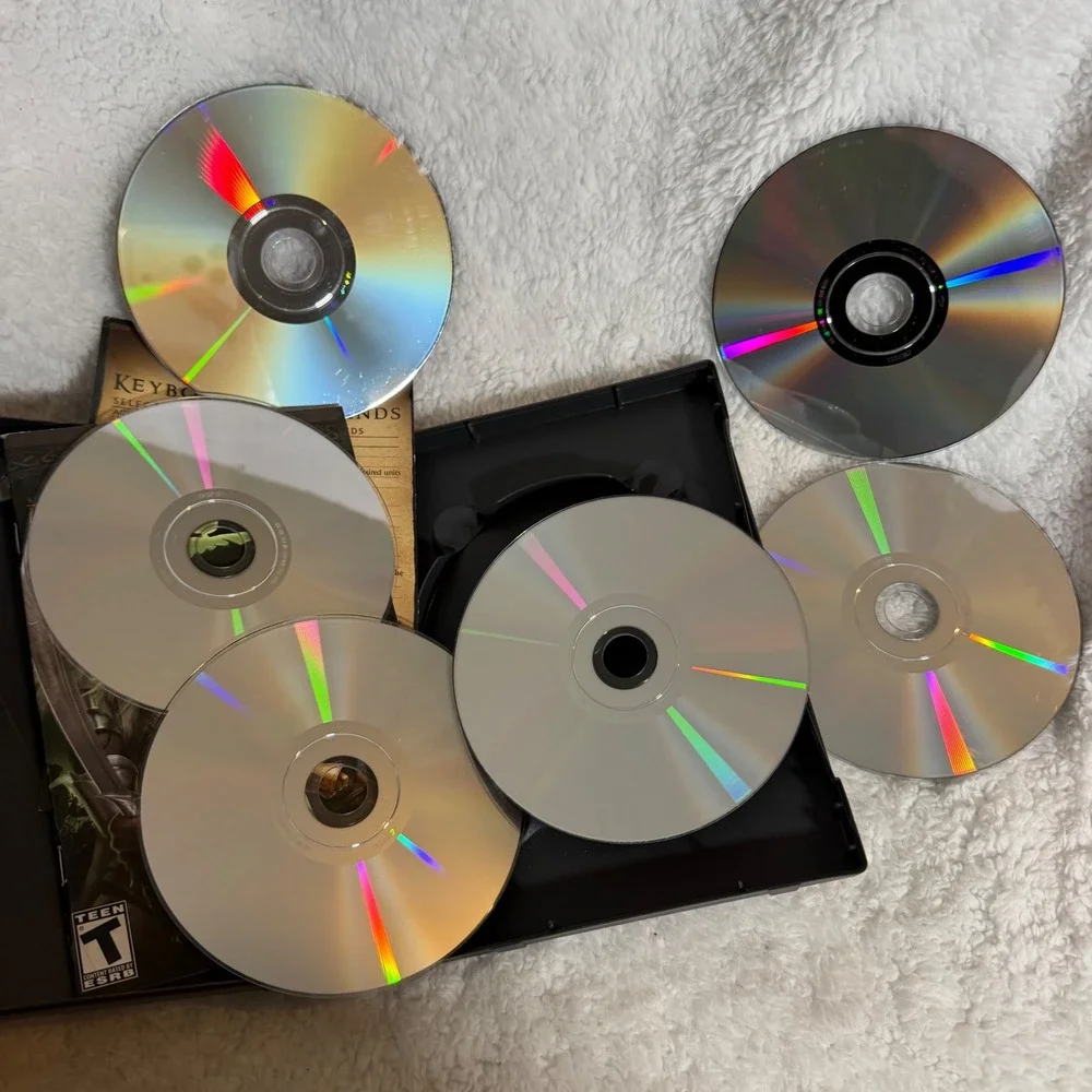The Lord of the Rings Battle for Middle-Earth II PC CD-ROM 6 Discs EA Games 2006